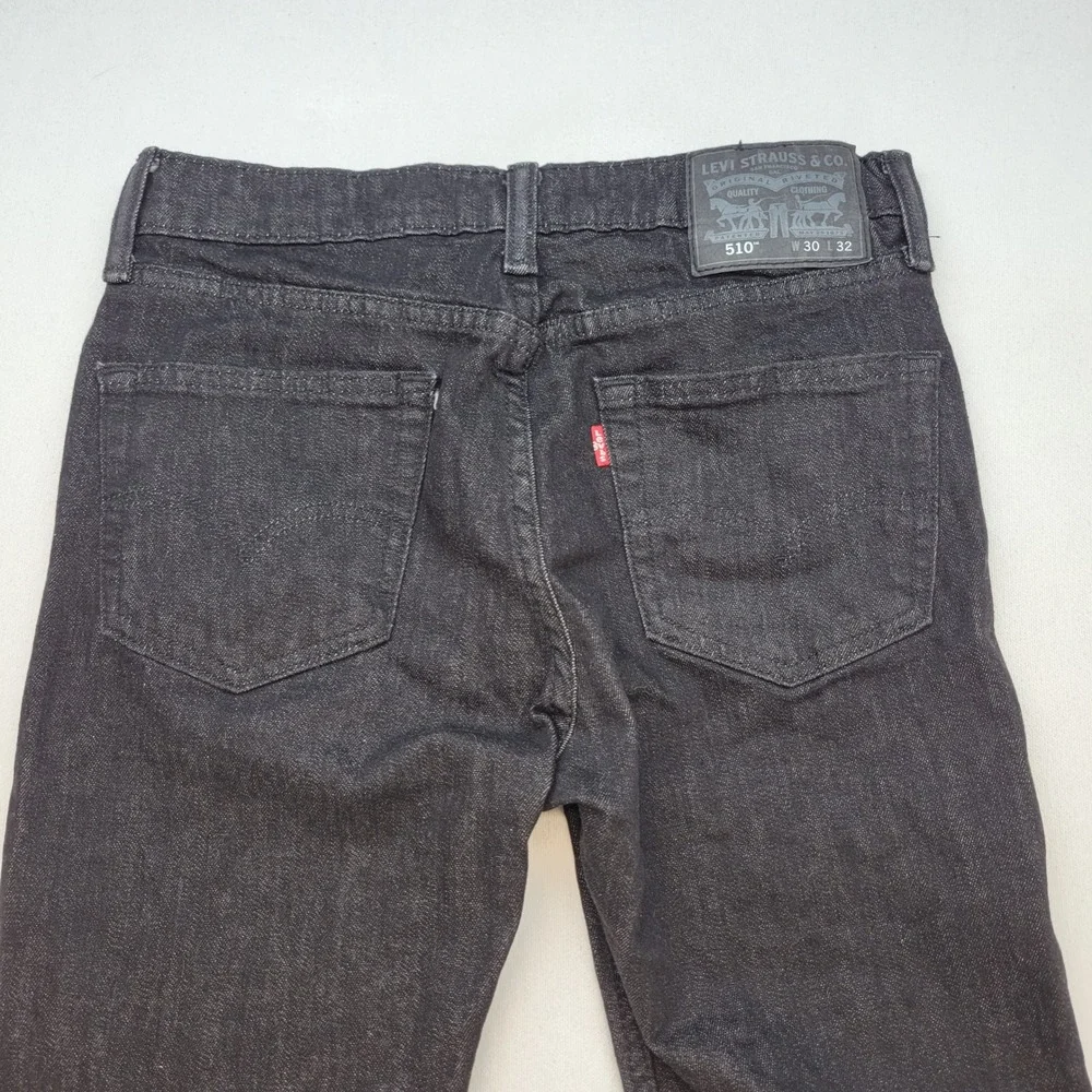 Levi's 510 Skinny Fit Jeans Mens 30x32 Black Denim Stretch Modern Casual